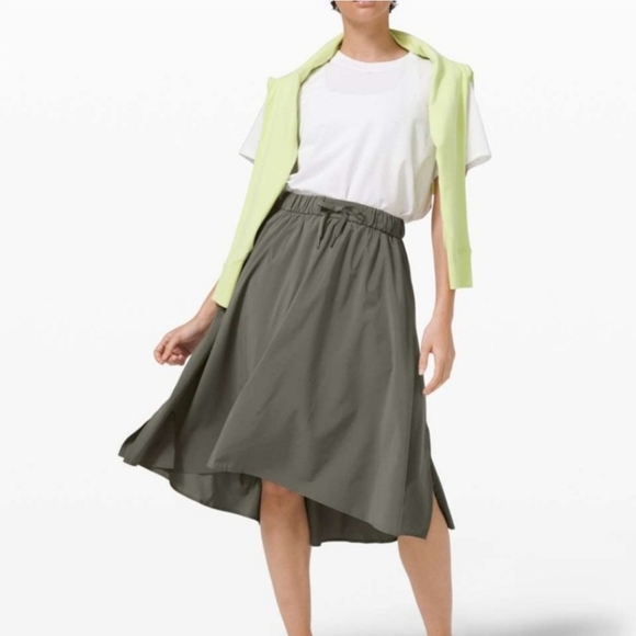 Lululemon Time to Flounce Black Skirt 4 Flowy Lightweight Midi High-Low Swift - Picture 11 of 15